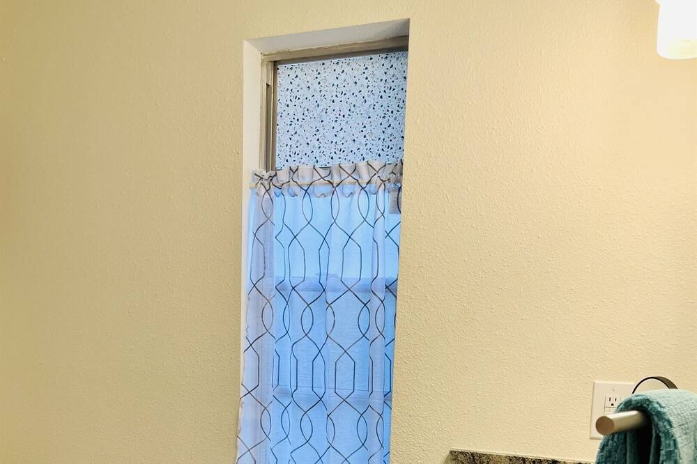 Photo of Bathroom in Brooksville