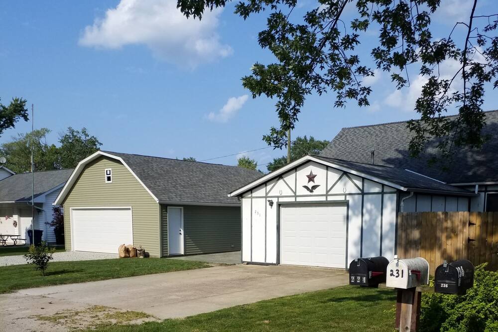 Photo of Outdoor in Vermilion