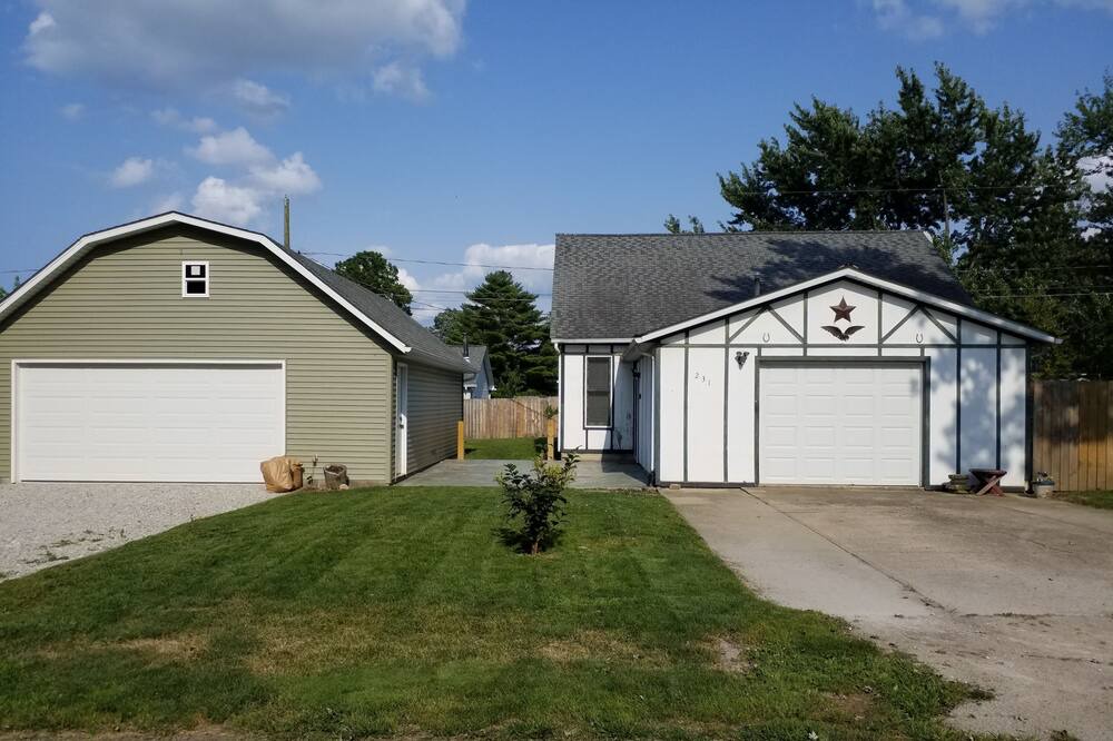 Photo of Outdoor in Vermilion
