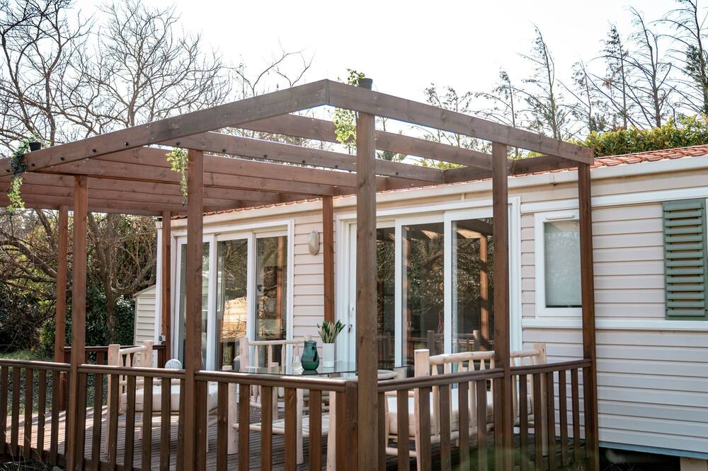 Photo of Outdoor in Lamotte-du-Rhone