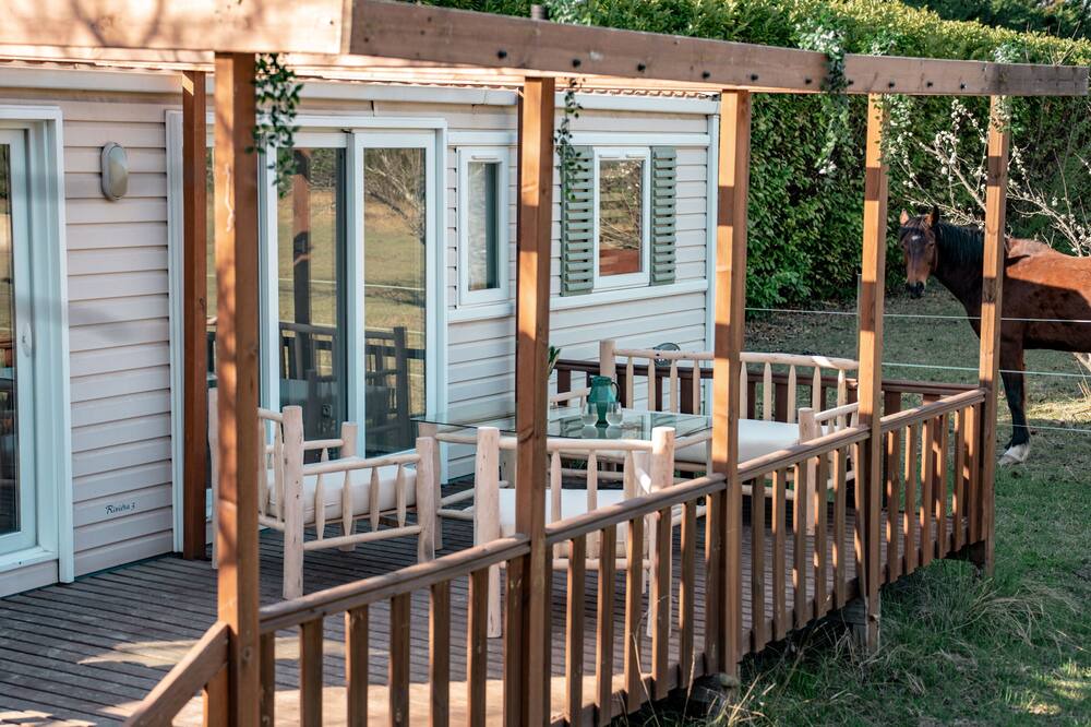 Photo of Outdoor in Lamotte-du-Rhone
