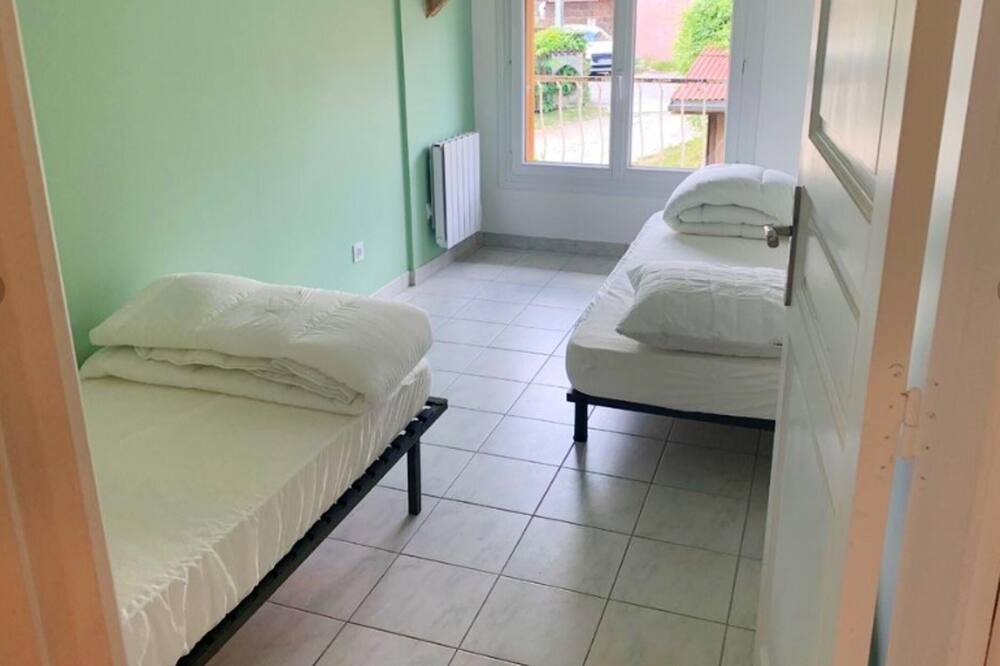 Photo of Bedroom in Vaulnaveys-le-Haut