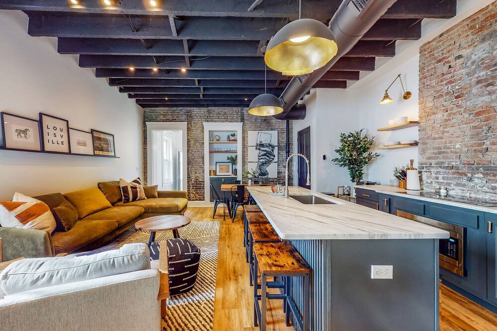 Photo of Livingroom in Smoketown Jackson