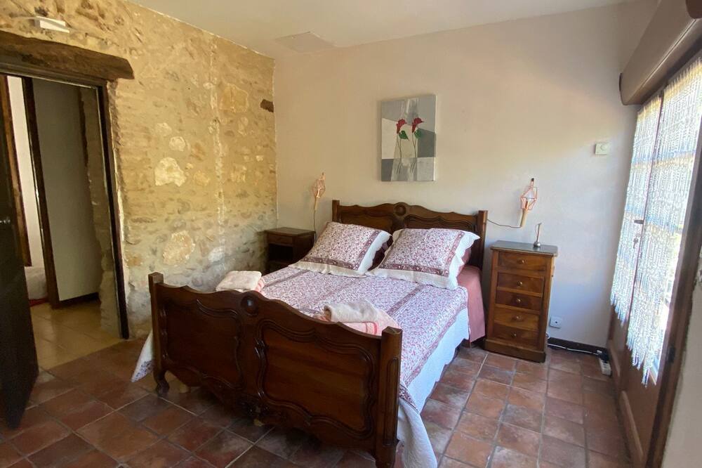 Photo of Bedroom in Aniane