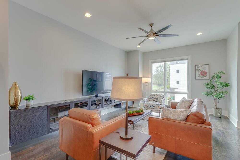 Photo of Livingroom in The Gulch