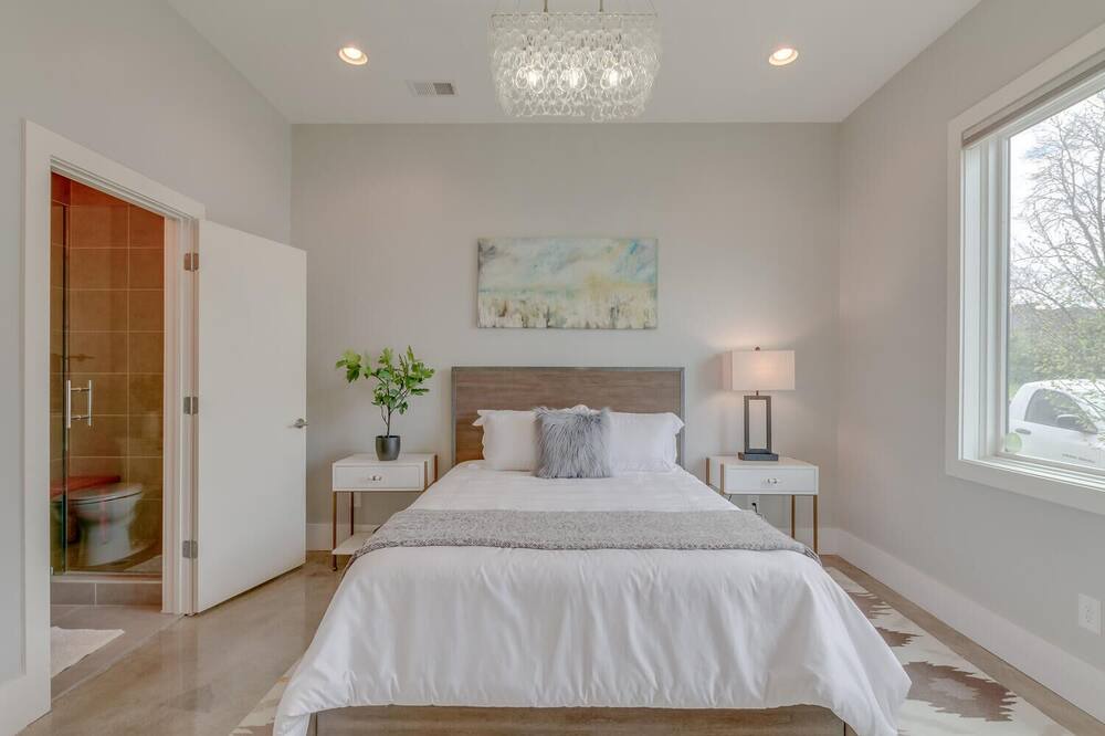 Photo of Bedroom in The Gulch