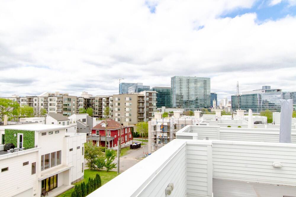 Photo of Patio Balcony in The Gulch