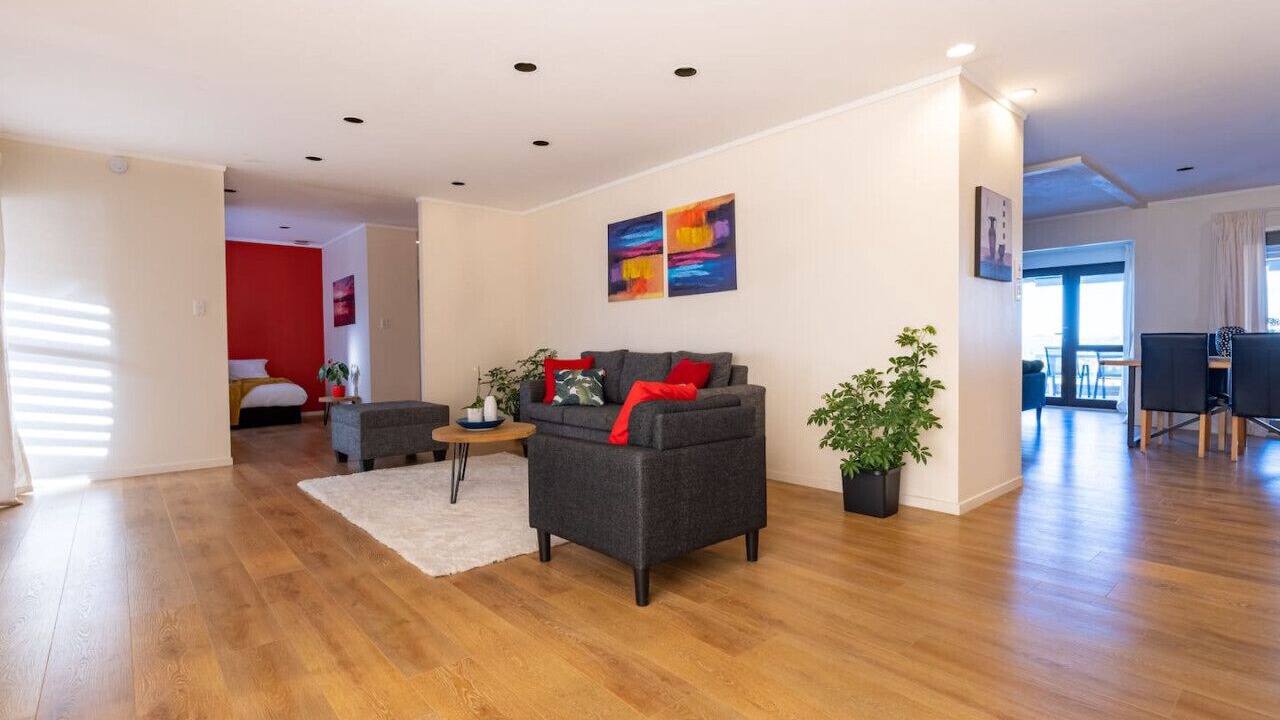 Photo of Others in West Harbour