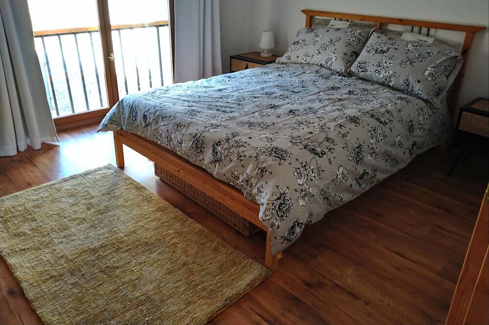 Photo of Bedroom in Courniou