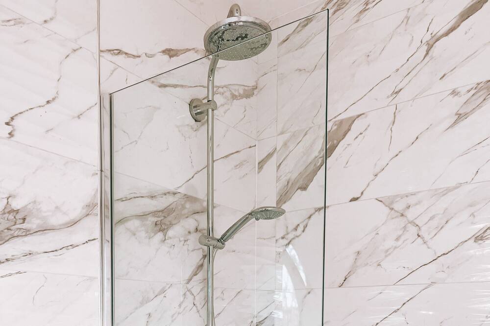 Photo of Bathroom in Haut Montmorency