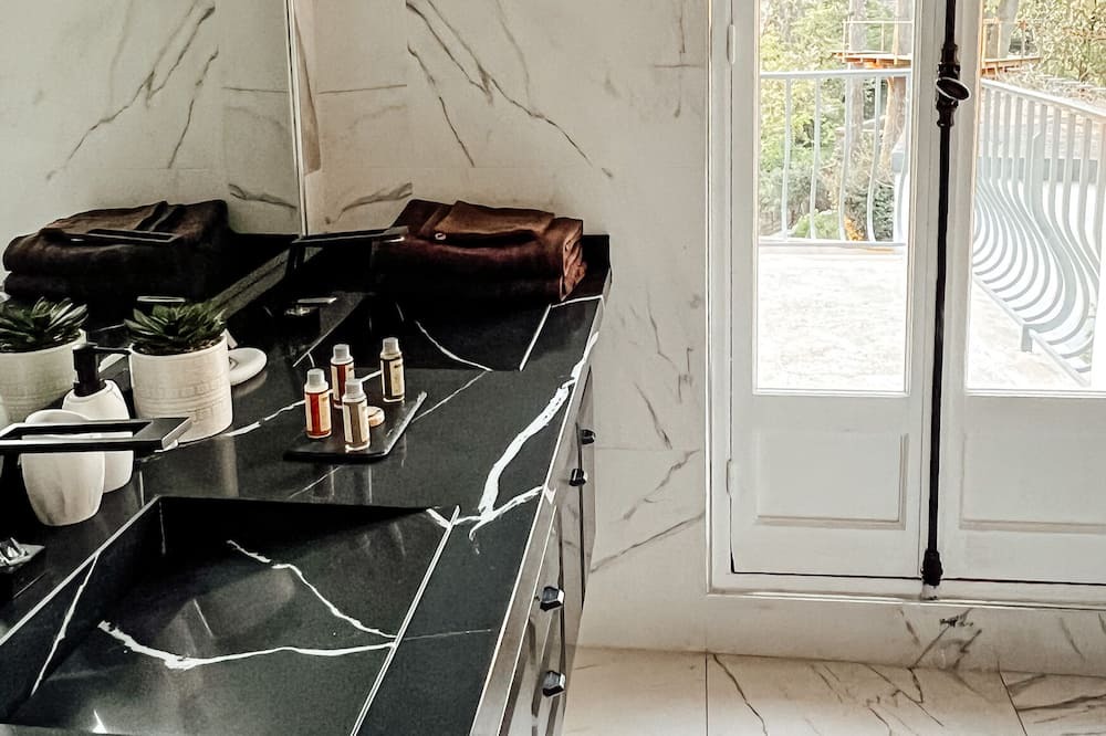 Photo of Kitchen in Haut Montmorency