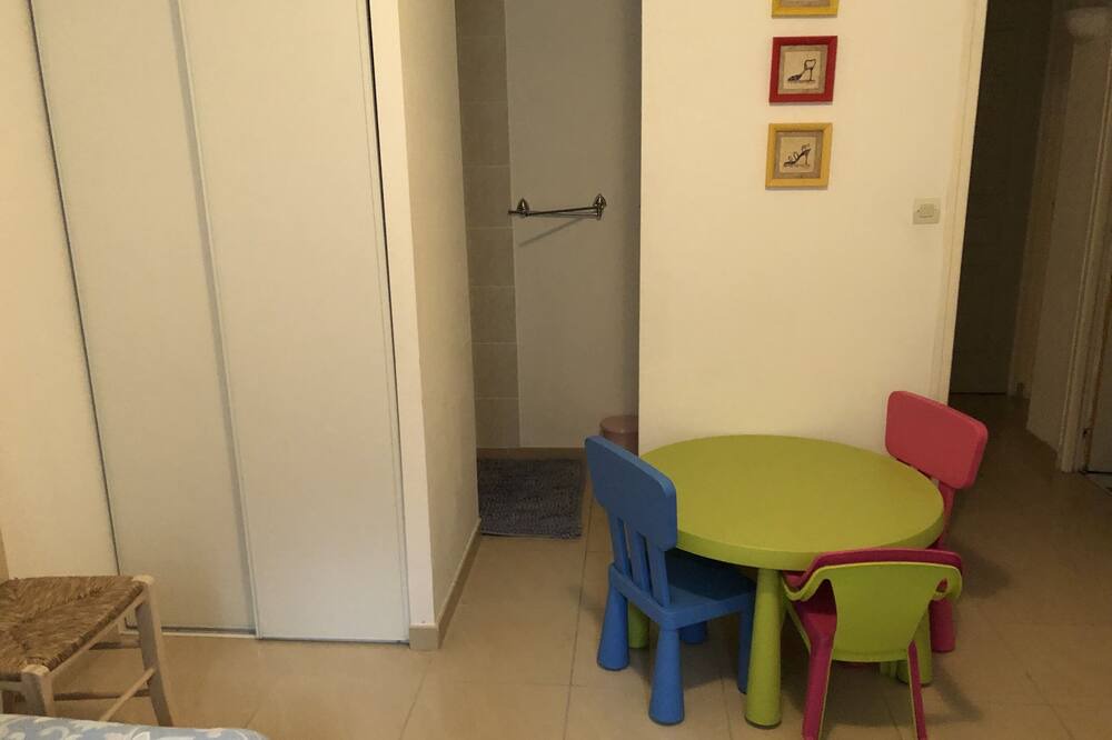 Photo of Bedroom in Saint-Michel-Chef-Chef