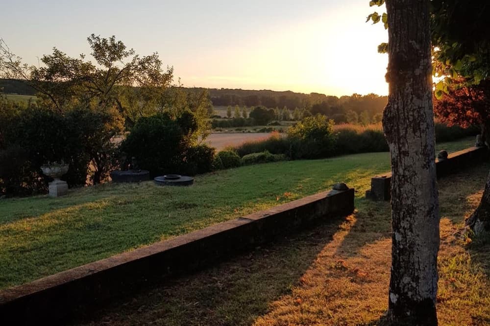 Photo of Outdoor in Sarce