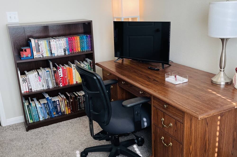 Photo of Bedroom in College Station