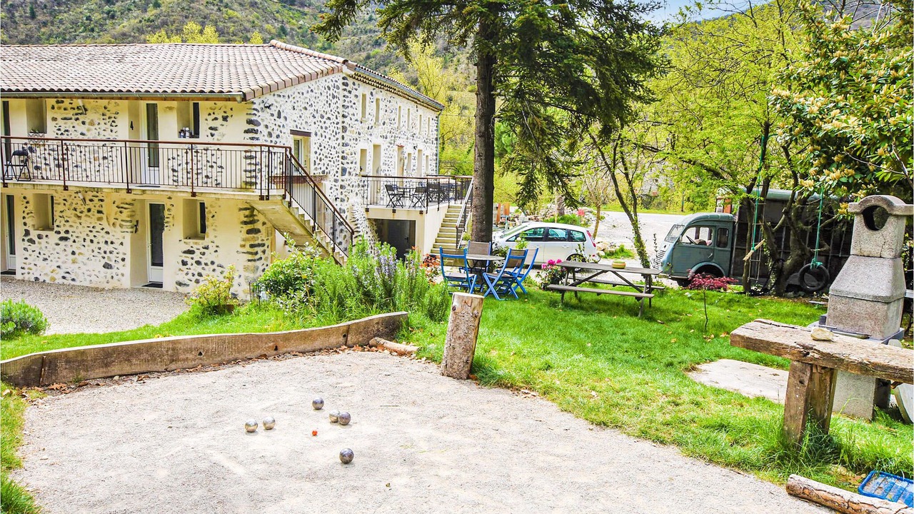 Photo of Outdoor in Meysse
