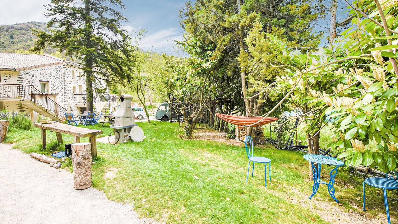 Photo of Outdoor in Meysse