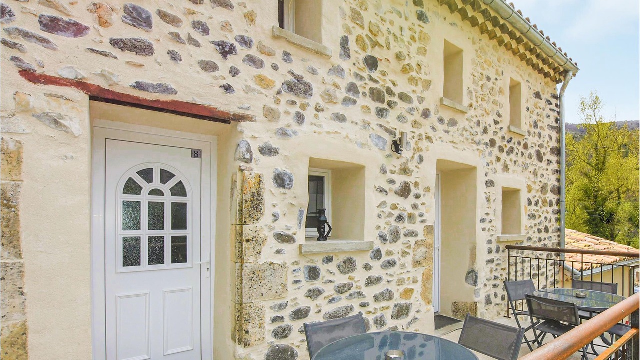 Photo of Outdoor in Meysse