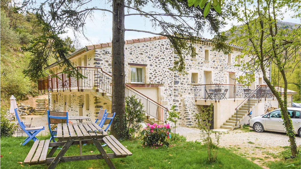 Photo of Outdoor in Meysse