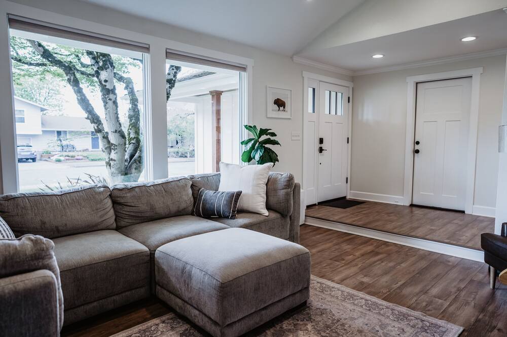 Photo of Others in Eugene