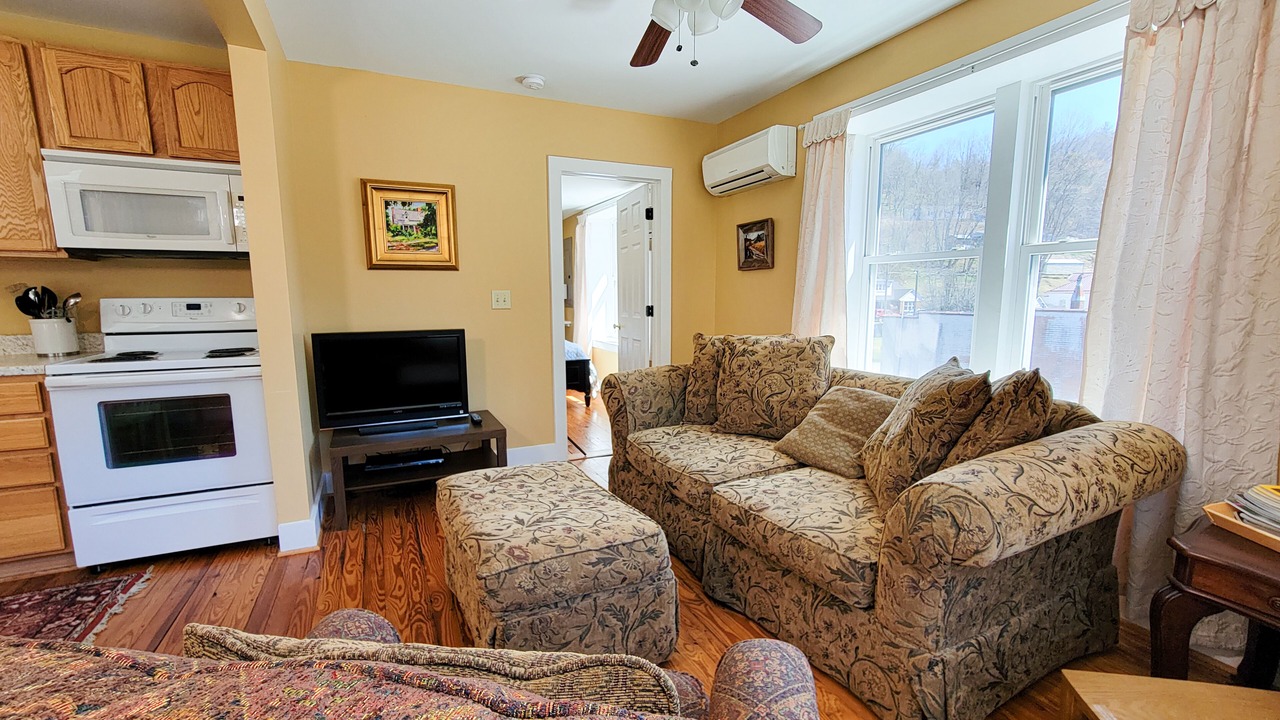 Photo of Others in Lansing