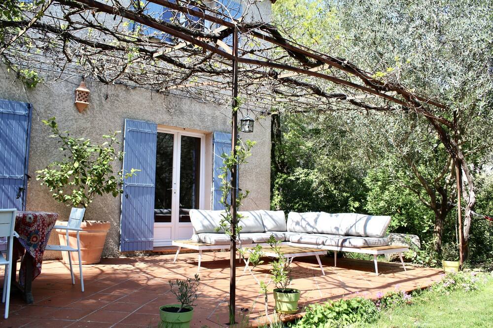 Photo of Patio Balcony in Peypin