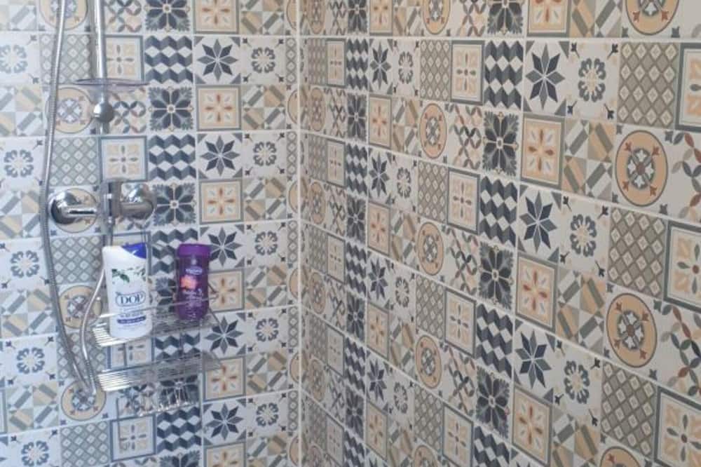 Photo of Bathroom in Eve
