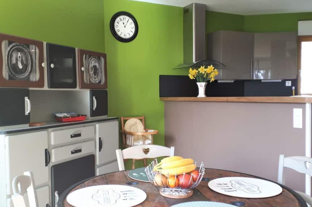 Photo of Kitchen in Eve