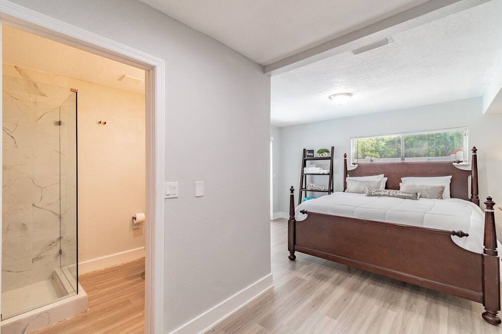 Photo of Bedroom in Citrus Park
