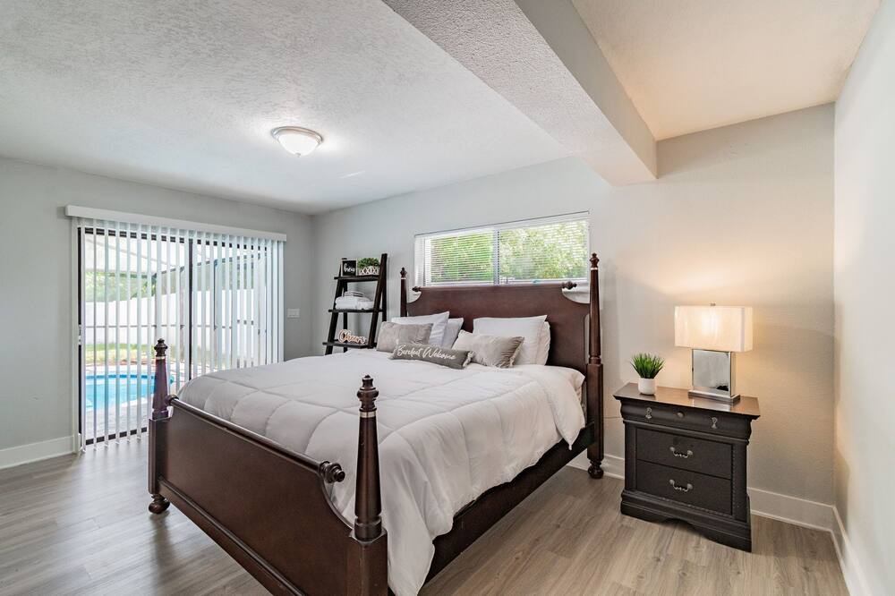 Photo of Bedroom in Citrus Park