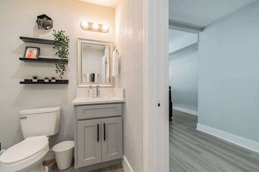 Photo of Bathroom in Citrus Park