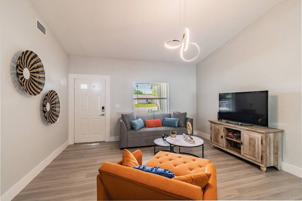 Photo of Livingroom in Citrus Park