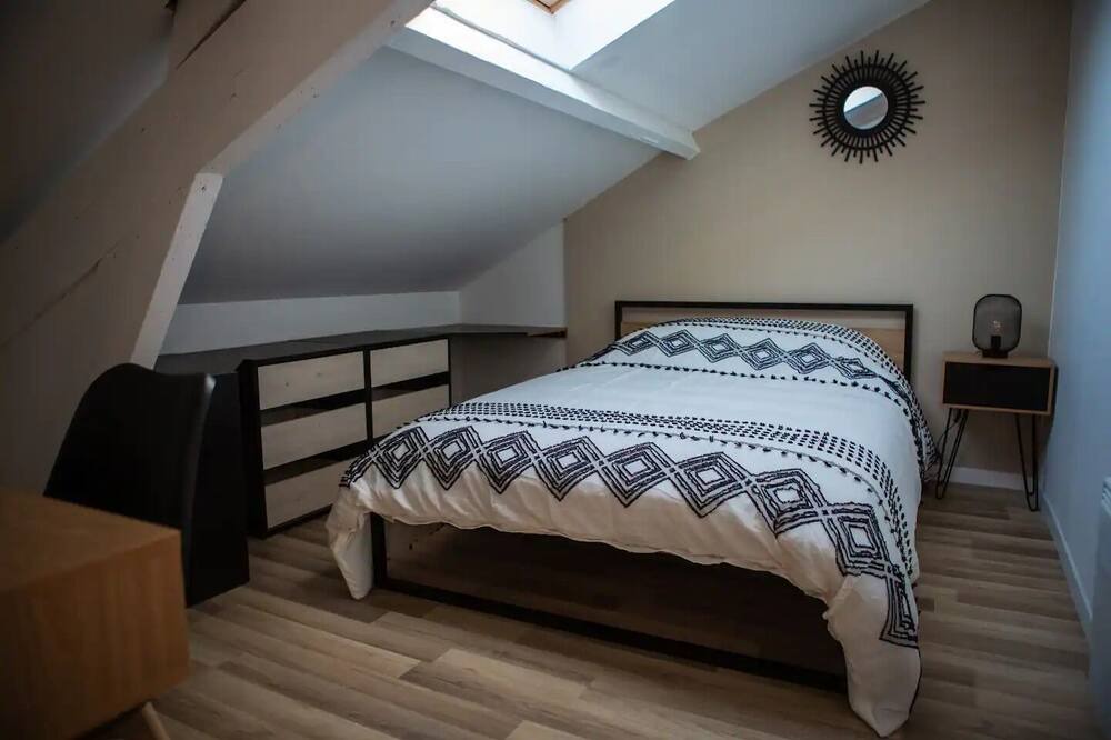 Photo of Bedroom in Miroir - Batignolles