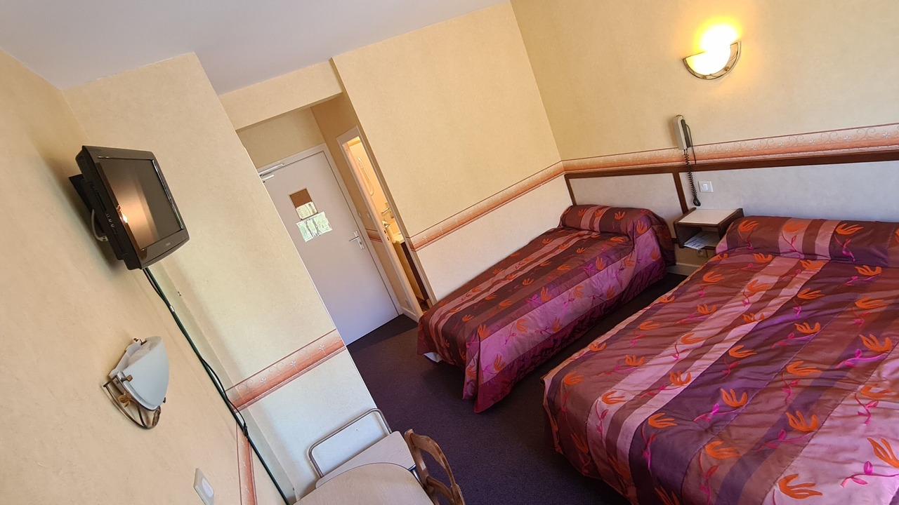 Photo of Bedroom in Polminhac