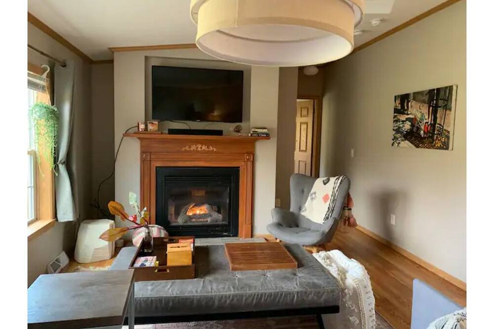 Photo of Livingroom in West Shokan