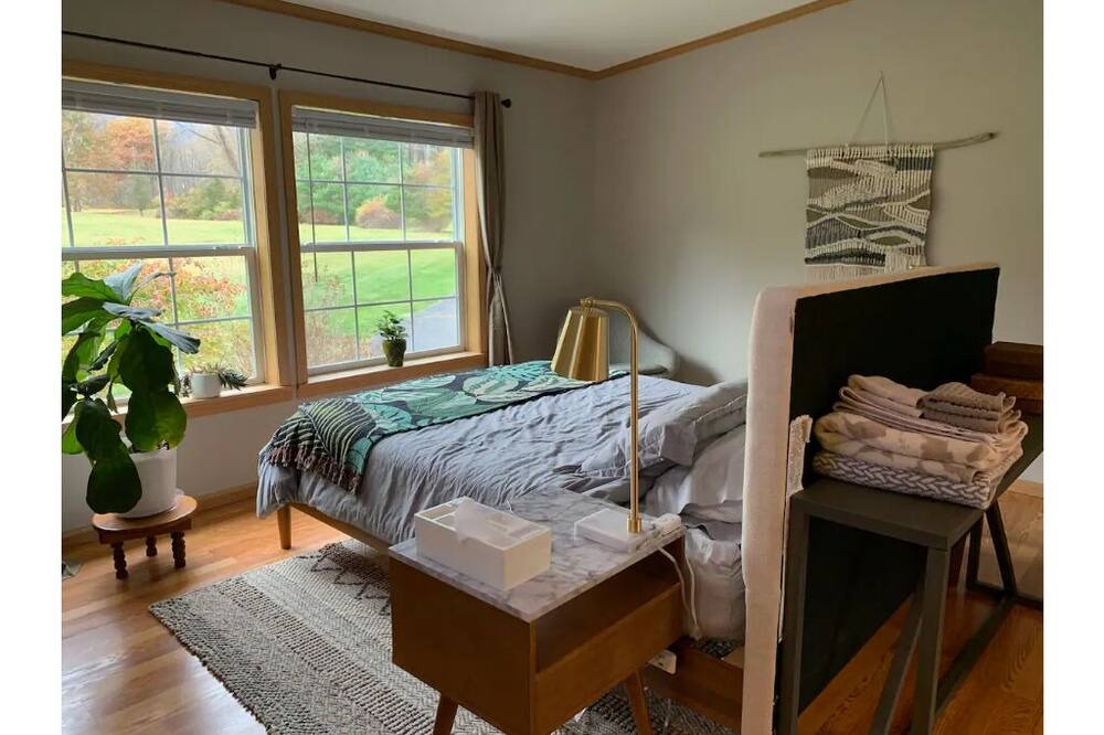 Photo of Bedroom in West Shokan