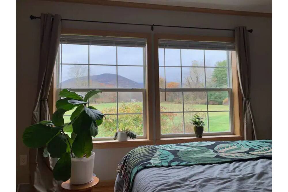 Photo of Bedroom in West Shokan