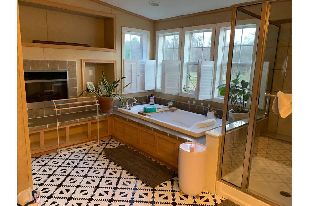 Photo of Bathroom in West Shokan