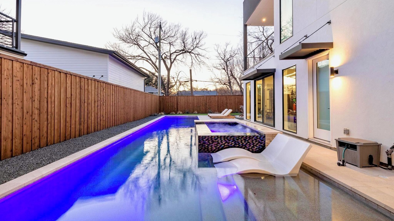Photo of Outdoor in Knox - Henderson