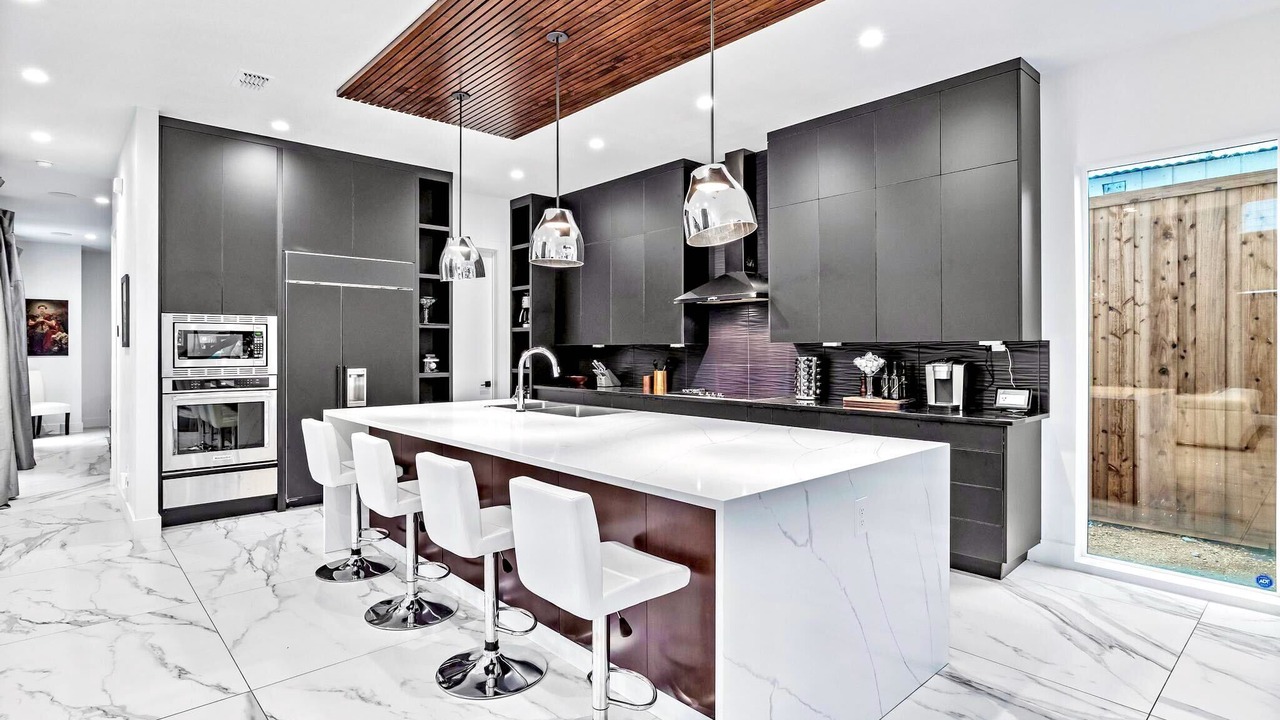 Photo of Kitchen in Knox - Henderson