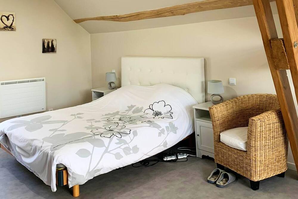 Photo of Bedroom in Touquin