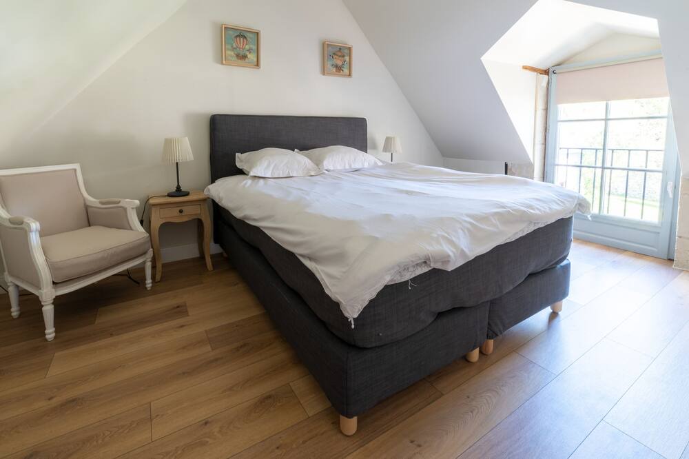 Photo of Bedroom in Thilouze