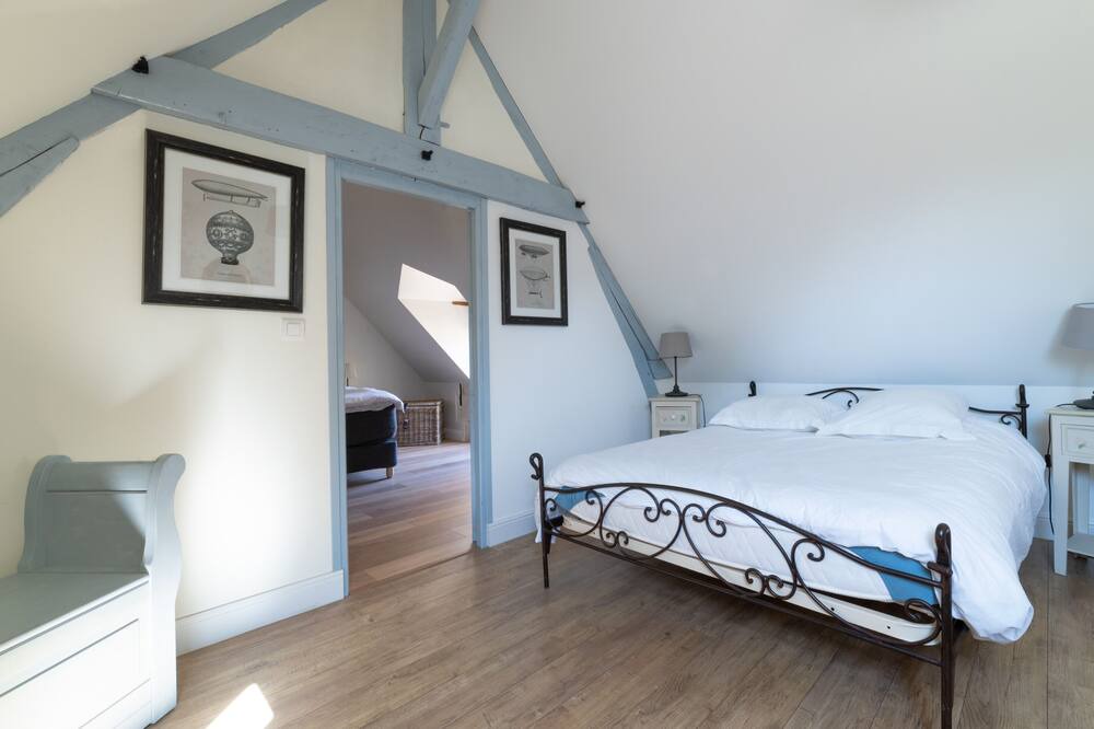 Photo of Bedroom in Thilouze