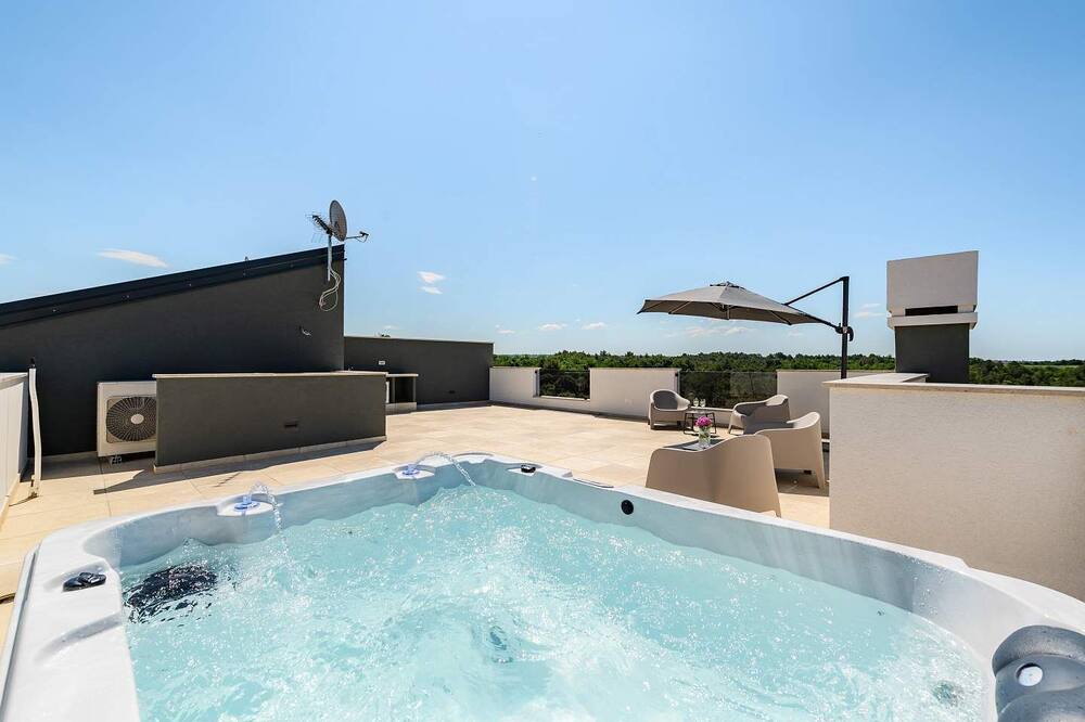 Photo of Outdoor in Vabriga