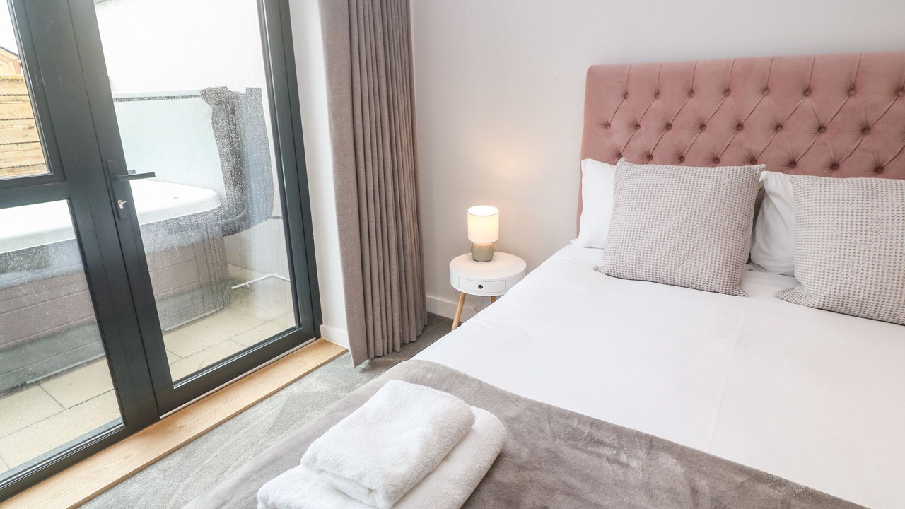 Photo of Others in Porth