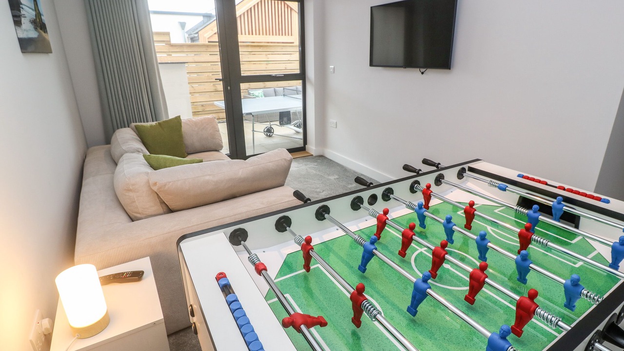 Photo of Others in Porth