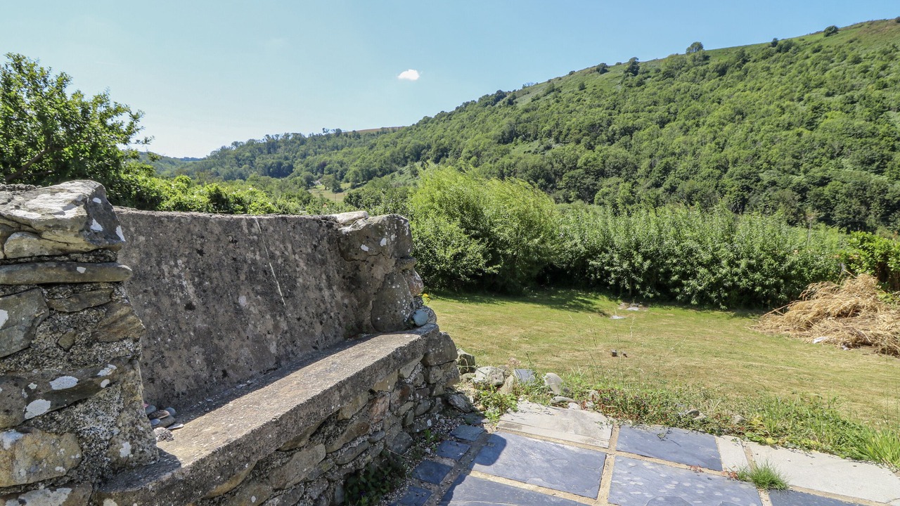 Photo of Others in Llandyssiliogogo