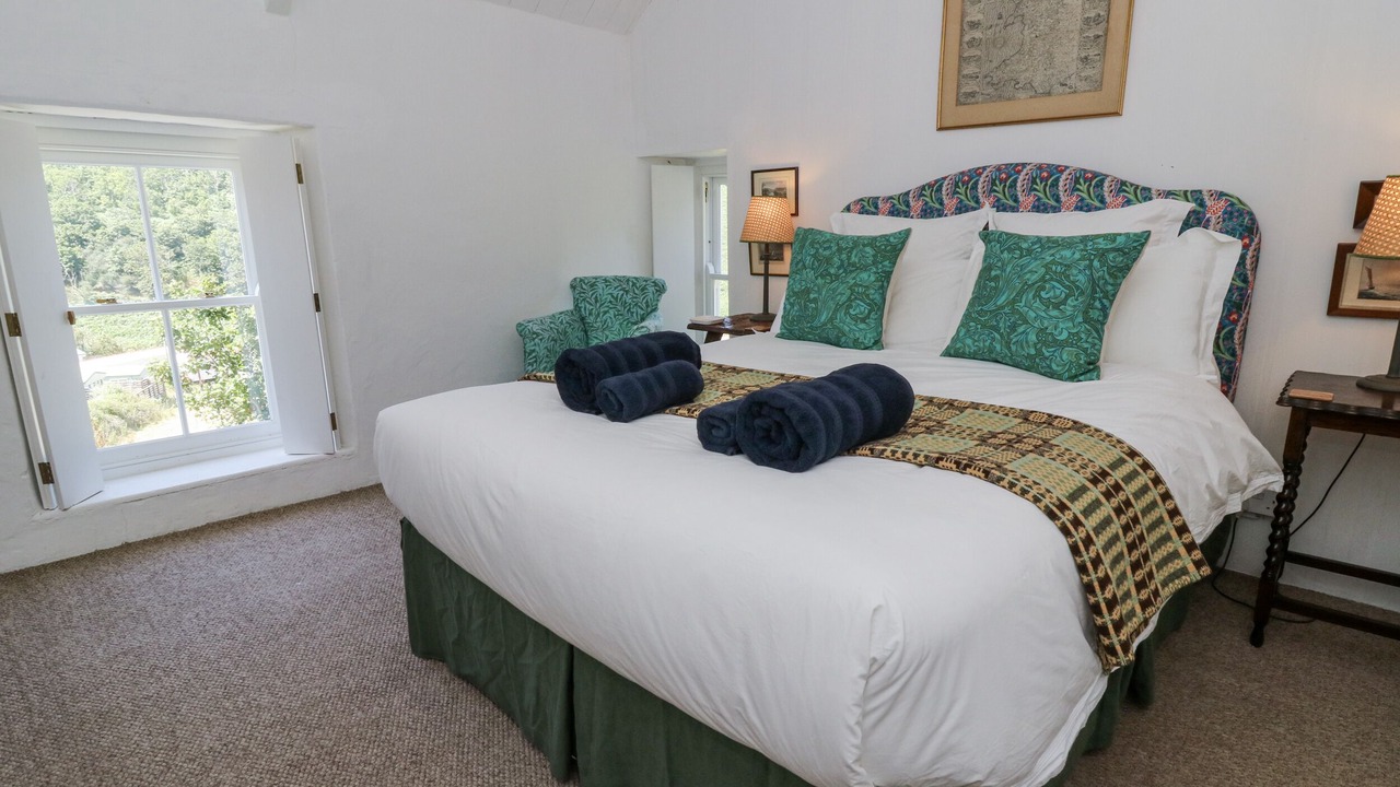 Photo of Others in Llandyssiliogogo