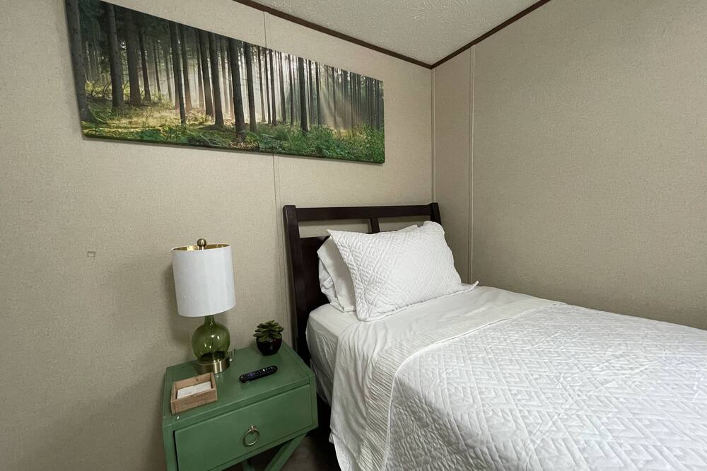 Photo of Bedroom in Willis