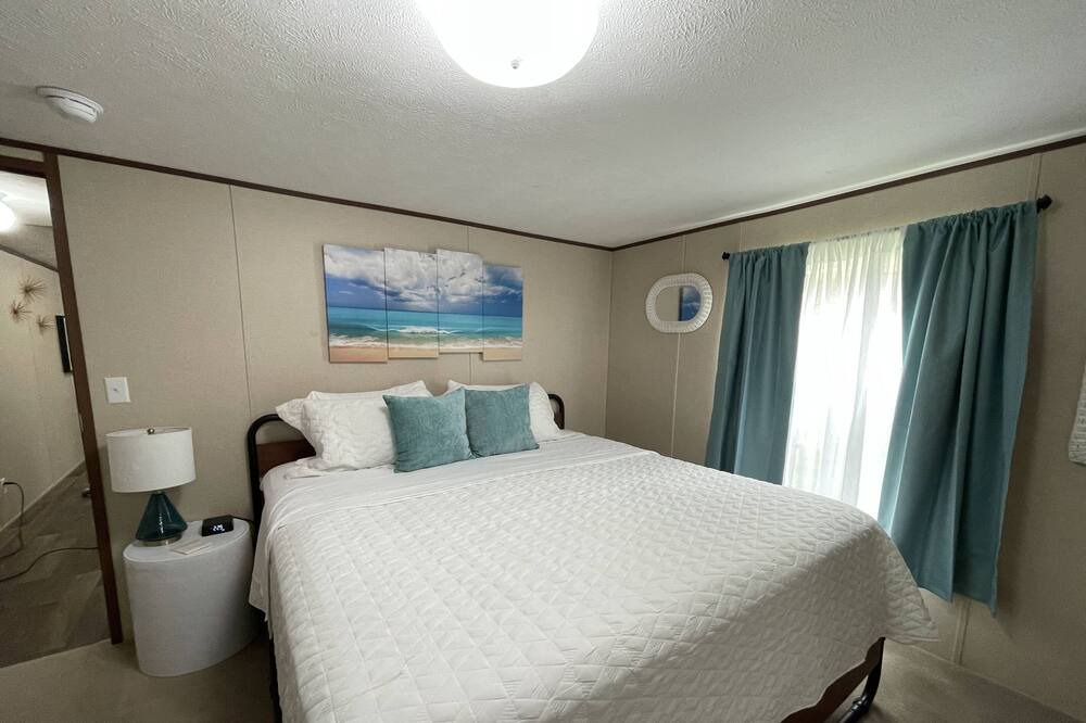 Photo of Bedroom in Willis