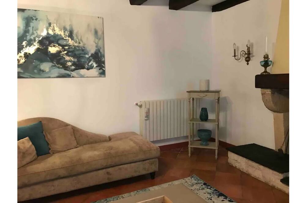 Photo of Bedroom in Gensac